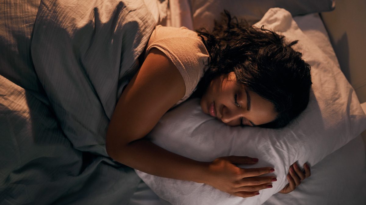 4 sleep positions that will help you wake up energized and be more productive